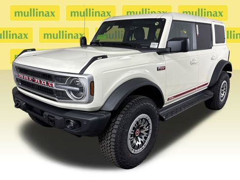 New 2026 Ford Bronco Outer Banks w/ Sasquatch Package AWD/4WD image 15