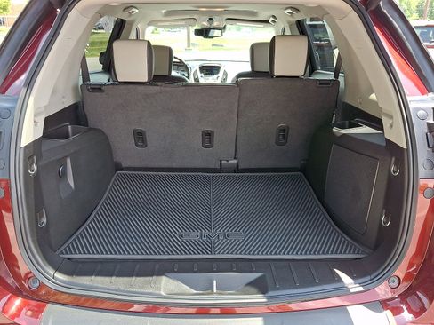 Used 2017 GMC Terrain Denali w/ Cargo Package AWD/4WD image 29