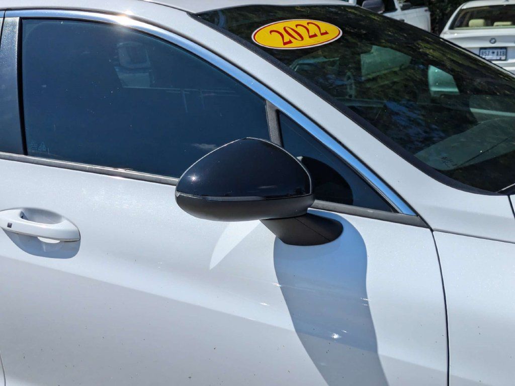 Used 2022 Kia K5 GT-Line FWD image 12