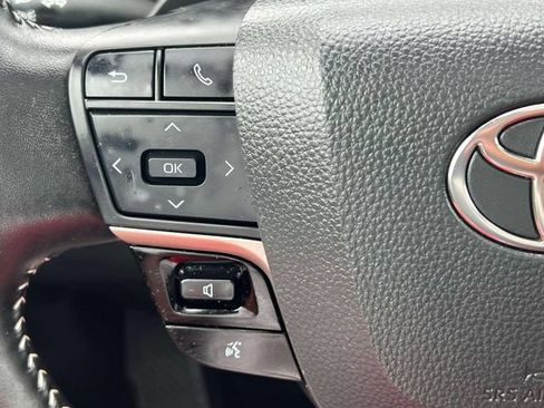 Used 2026 Toyota Camry SE w/ Convenience Package FWD image 25
