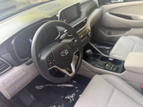 Used 2019 Hyundai Tucson SE AWD/4WD image 12
