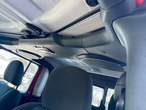 Used 2023 Jeep Gladiator Sport w/ Trailer Tow Package image 18