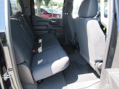 Used 2022 Chevrolet Silverado 1500 Custom Trail Boss w/ Safety Confidence Package AWD/4WD image 32