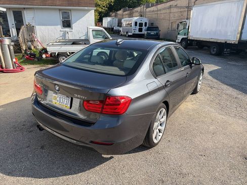 Used 2015 BMW 328i xDrive Sedan AWD/4WD image 8