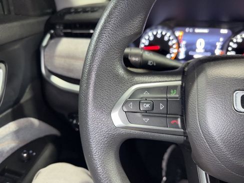 Used 2022 Jeep Compass Sport image 30