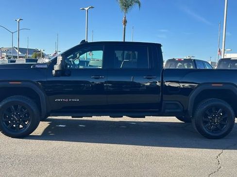 Used 2024 GMC Sierra 2500 AT4 w/ AT4 Premium Plus Package image 7