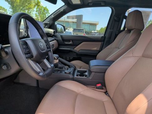 Used 2025 Toyota 4Runner Limited RWD image 16