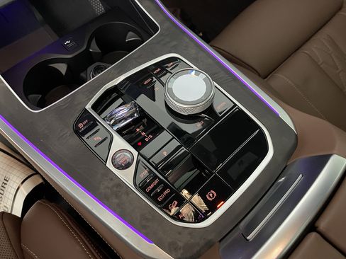 Certified 2025 BMW X5 M60i image 15