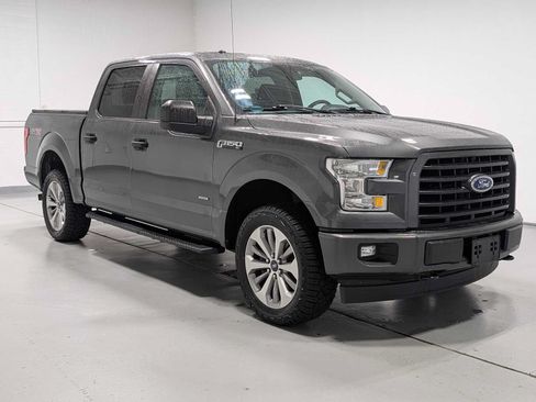 Used 2017 Ford F150 XL w/ Equipment Group 101A Mid AWD/4WD image 6