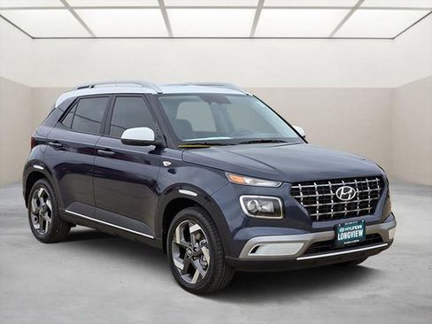 New 2026 Hyundai Venue SEL FWD image 1