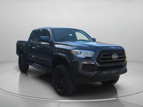 Used 2022 Toyota Tacoma SR RWD image 4