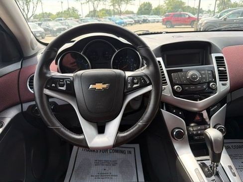 Used 2014 Chevrolet Cruze LT FWD image 24
