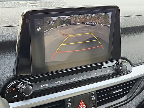 Used 2024 Kia Forte LXS image 16