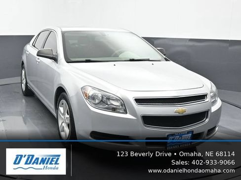Used 2012 Chevrolet Malibu LS FWD image 8