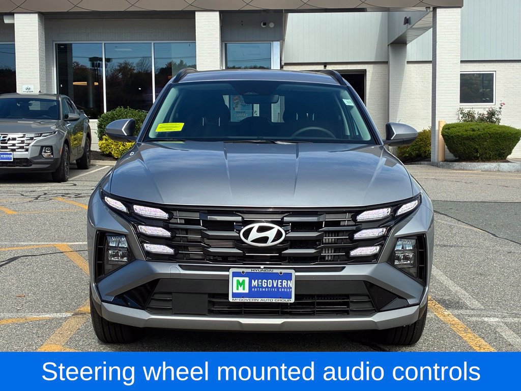 Used 2025 Hyundai Tucson Blue AWD/4WD image 10