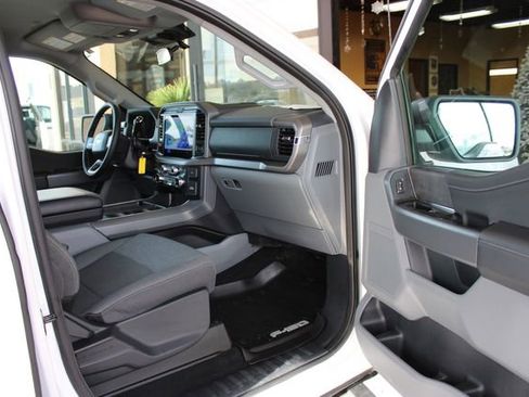 Used 2025 Ford F150 XLT w/ Equipment Group 301A Standard image 29