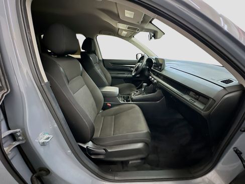 Used 2024 Honda CR-V LX image 31