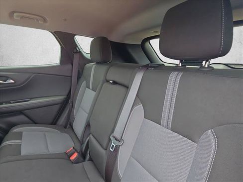 Used 2025 Chevrolet Blazer LT AWD/4WD image 17