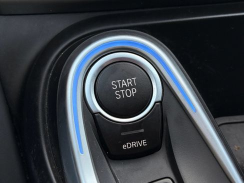 Used 2016 BMW i8 AWD/4WD image 32