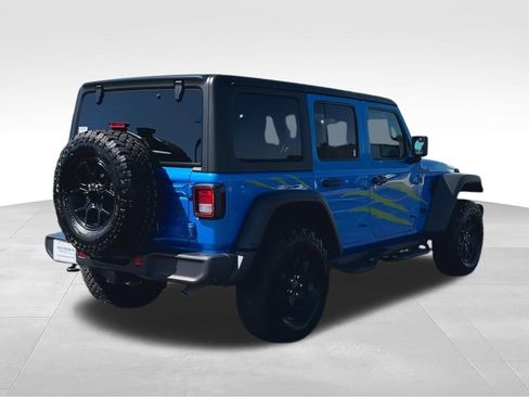 Used 2025 Jeep Wrangler Unlimited Sport AWD/4WD image 8