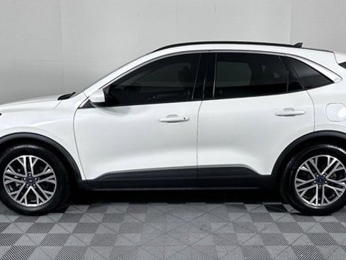 Used 2020 Ford Escape SEL image 5