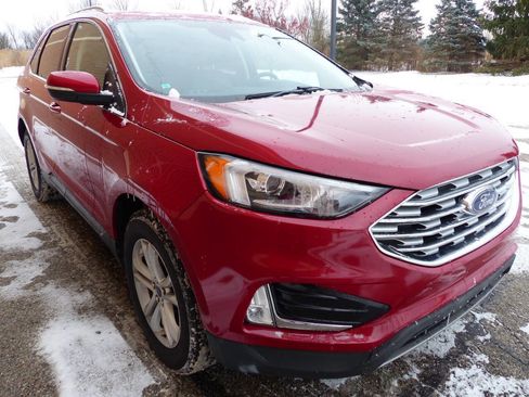 Used 2020 Ford Edge SEL w/ Convenience Package image 10