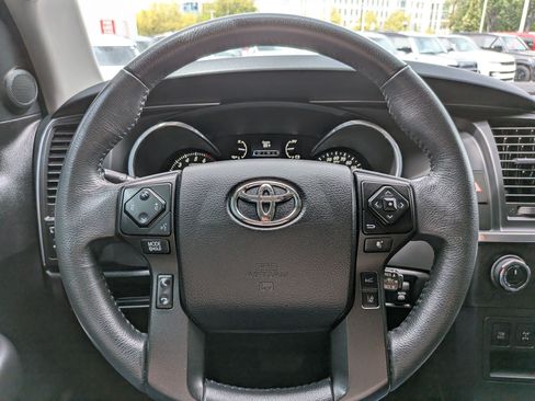 Used 2022 Toyota Sequoia TRD Pro AWD/4WD image 15