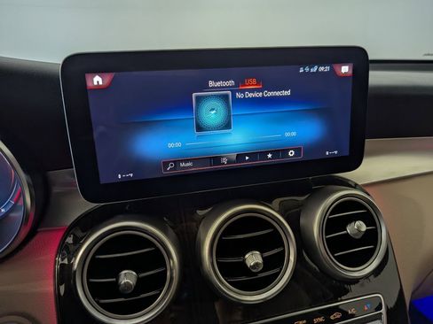 Used 2021 Mercedes-Benz GLC 300 image 43