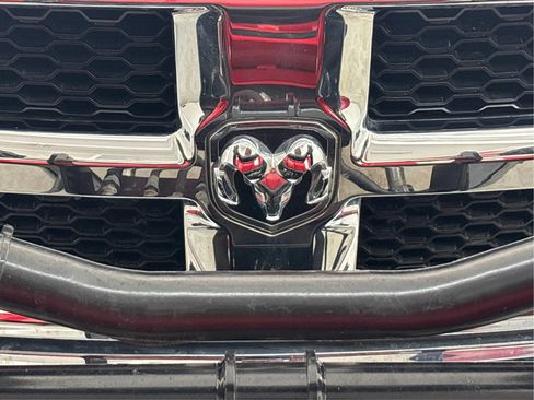 Used 2015 RAM 2500 SLT w/ Popular Equipment Group AWD/4WD image 32