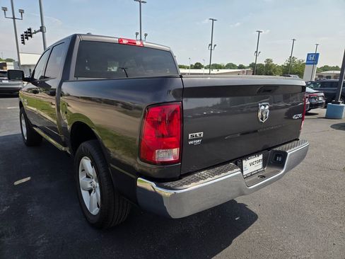 Used 2023 RAM 1500 Classic SLT AWD/4WD image 5