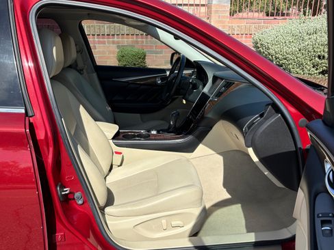 Used 2015 INFINITI Q50 Premium w/ All Weather Package RWD image 11