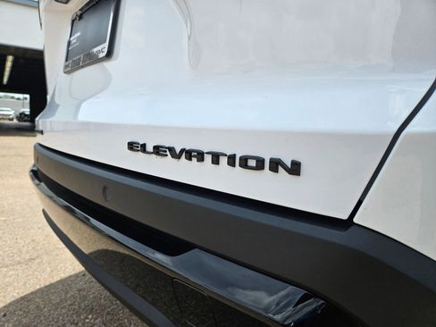 New 2026 GMC Terrain Elevation w/ Elevation Premium Package AWD/4WD image 30