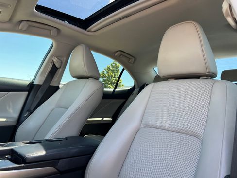 Used 2014 Lexus IS 250 AWD w/ Premium Package image 14
