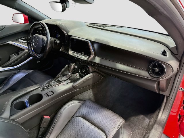 Used 2021 Chevrolet Camaro SS RWD image 23