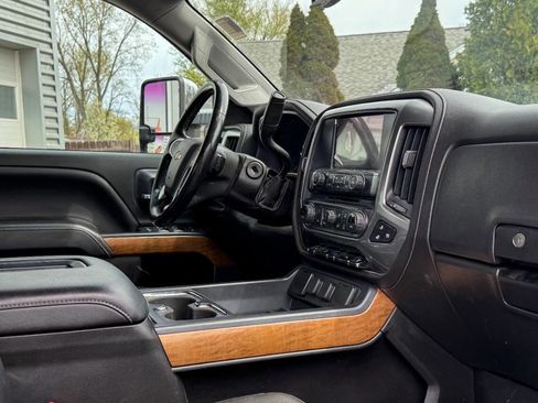 Used 2019 Chevrolet Silverado 3500 LTZ w/ Duramax Plus Package AWD/4WD image 16
