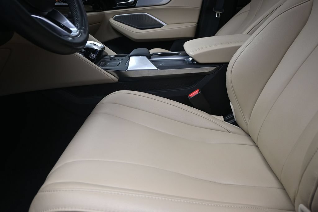 Used 2023 Acura MDX FWD image 13