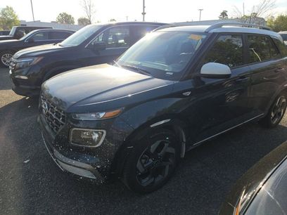 Used 2023 Hyundai Venue Limited