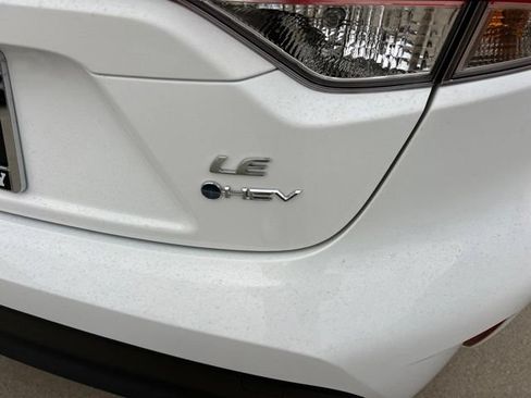 Used 2026 Toyota Corolla LE FWD image 4