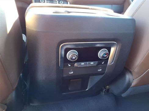 Used 2021 Chevrolet Suburban High Country w/ Premium Package image 29