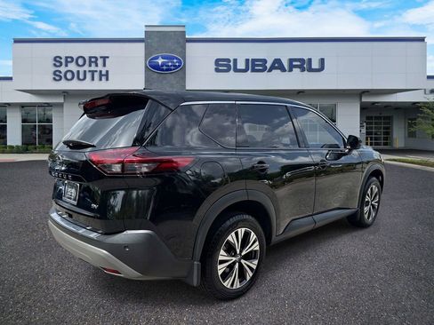 Used 2021 Nissan Rogue SV FWD image 3