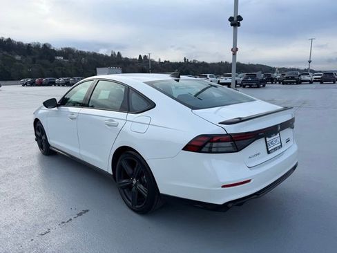 Certified 2023 Honda Accord Sport image 12