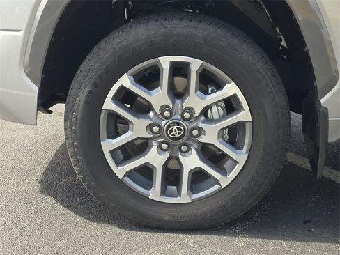 Used 2025 Toyota Tundra 1794 Edition image 12