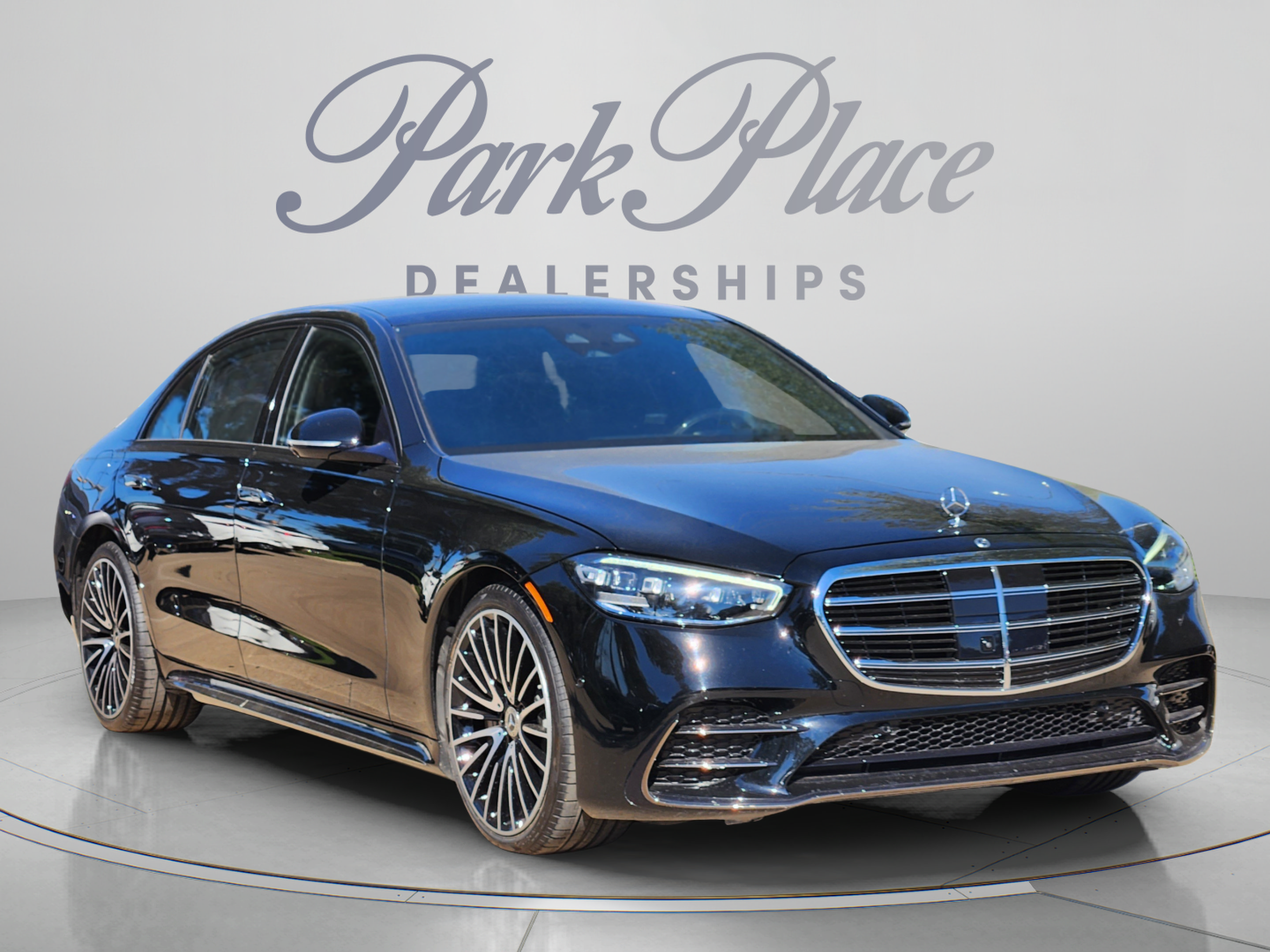 Certified 2023 Mercedes-Benz S 500 4MATIC image 7