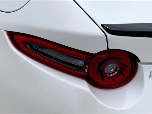 New 2026 MAZDA MX-5 Miata Club w/ Interior Package RWD image 14