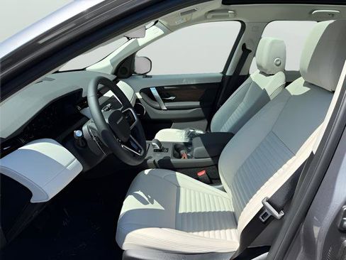 New 2025 Land Rover Discovery Sport S AWD/4WD image 16