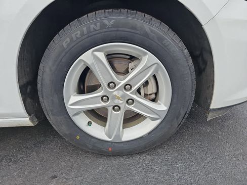 Used 2023 Chevrolet Malibu LS image 12