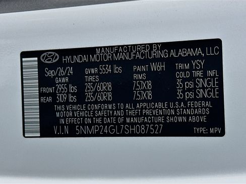 Used 2025 Hyundai Santa Fe SEL FWD image 12