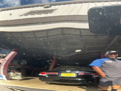 Used 2013 Lincoln MKX FWD image 14