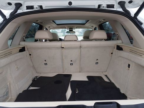 Used 2015 BMW X5 xDrive50i image 14