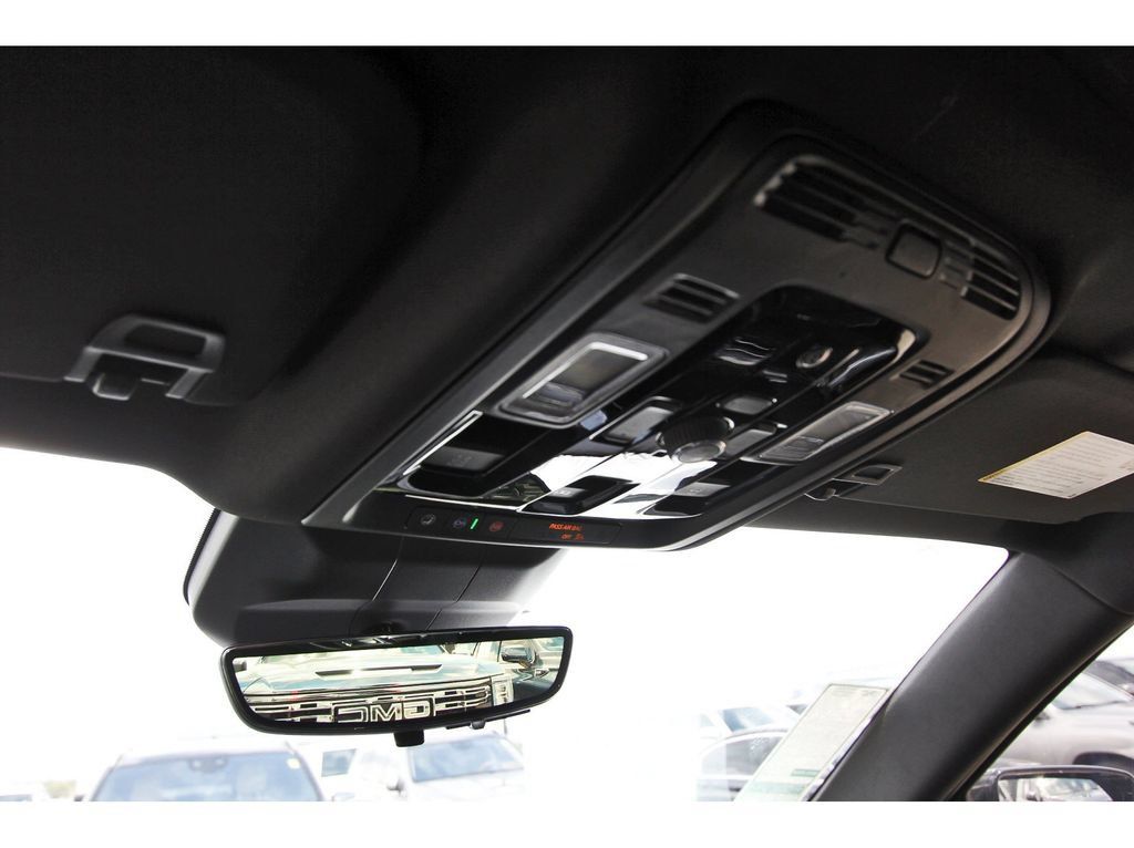 New 2027 Cadillac Escalade ESV Luxury RWD image 22